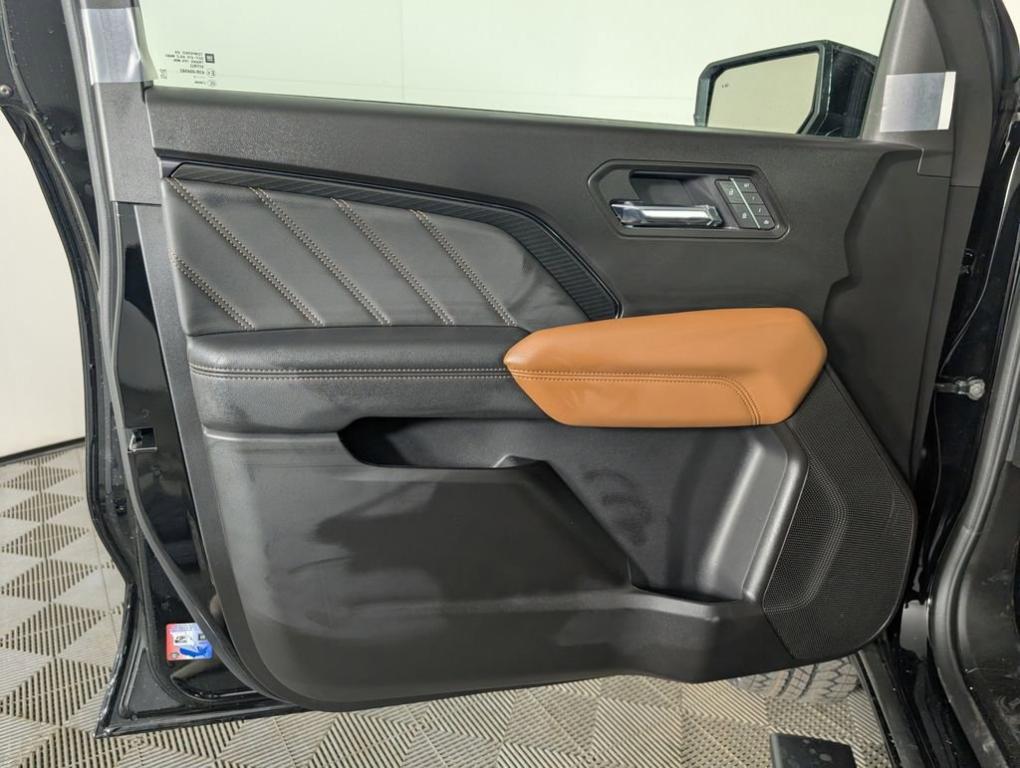 new 2025 GMC Canyon car, priced at $55,569