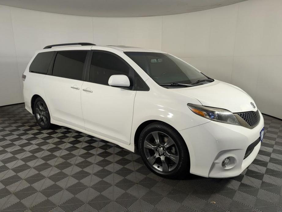 used 2016 Toyota Sienna car, priced at $17,988