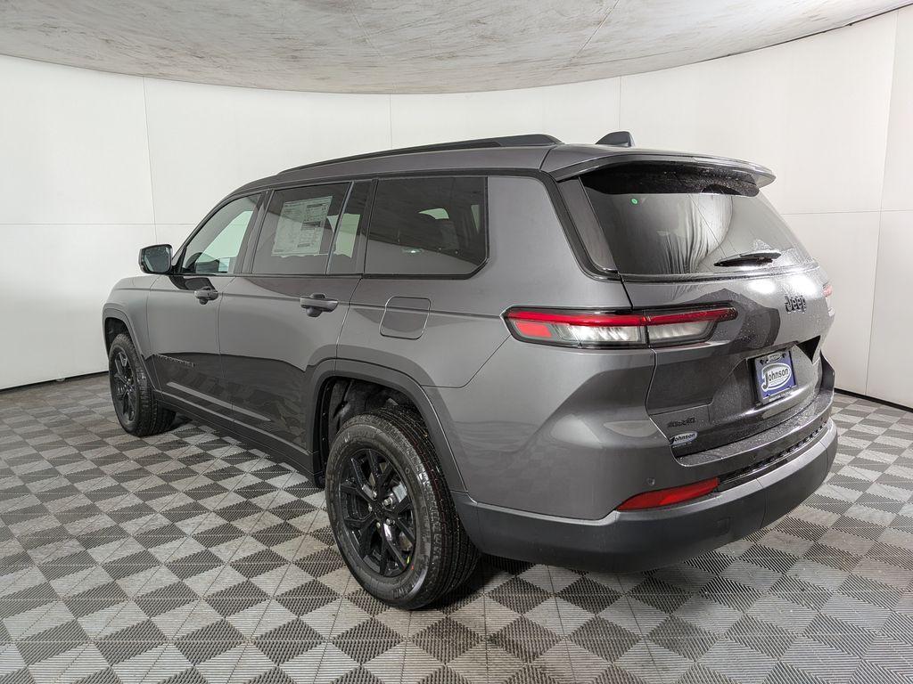 new 2025 Jeep Grand Cherokee L car, priced at $39,883