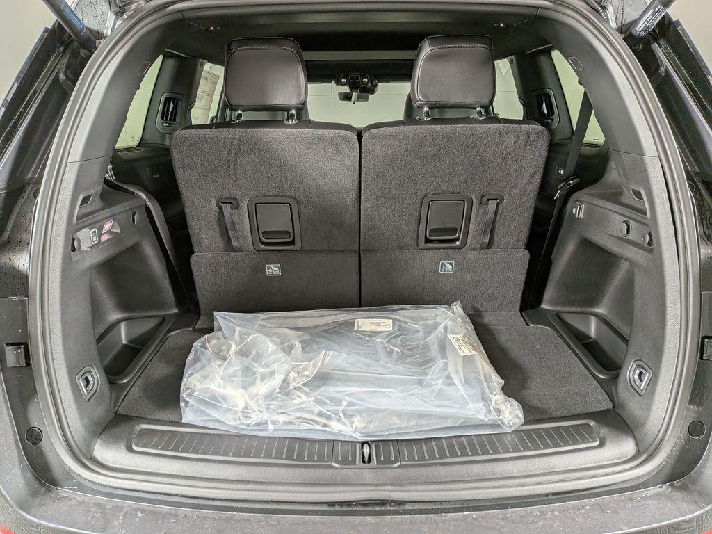 new 2025 Jeep Grand Cherokee L car, priced at $39,883