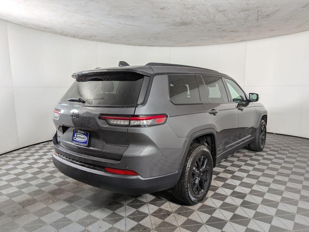 new 2025 Jeep Grand Cherokee L car, priced at $39,883