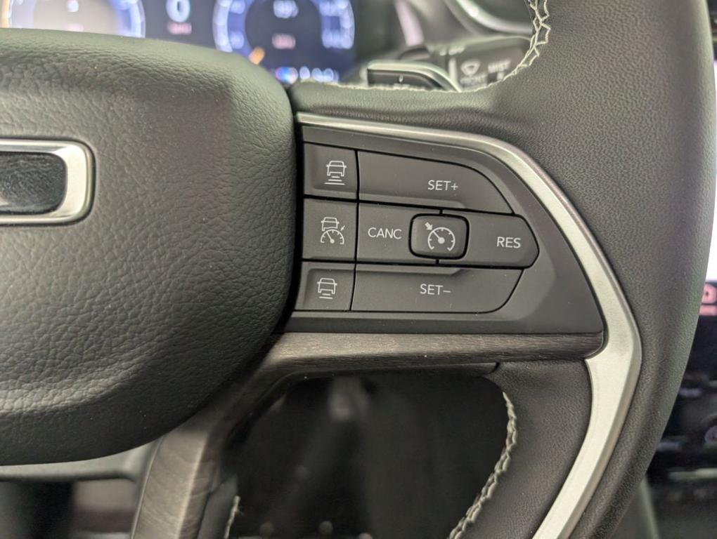 new 2025 Jeep Grand Cherokee L car, priced at $54,793