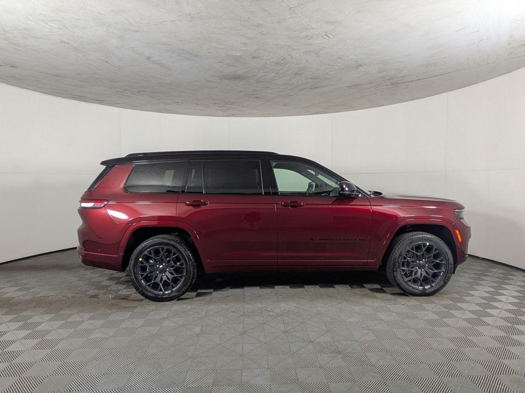 new 2025 Jeep Grand Cherokee L car, priced at $60,011