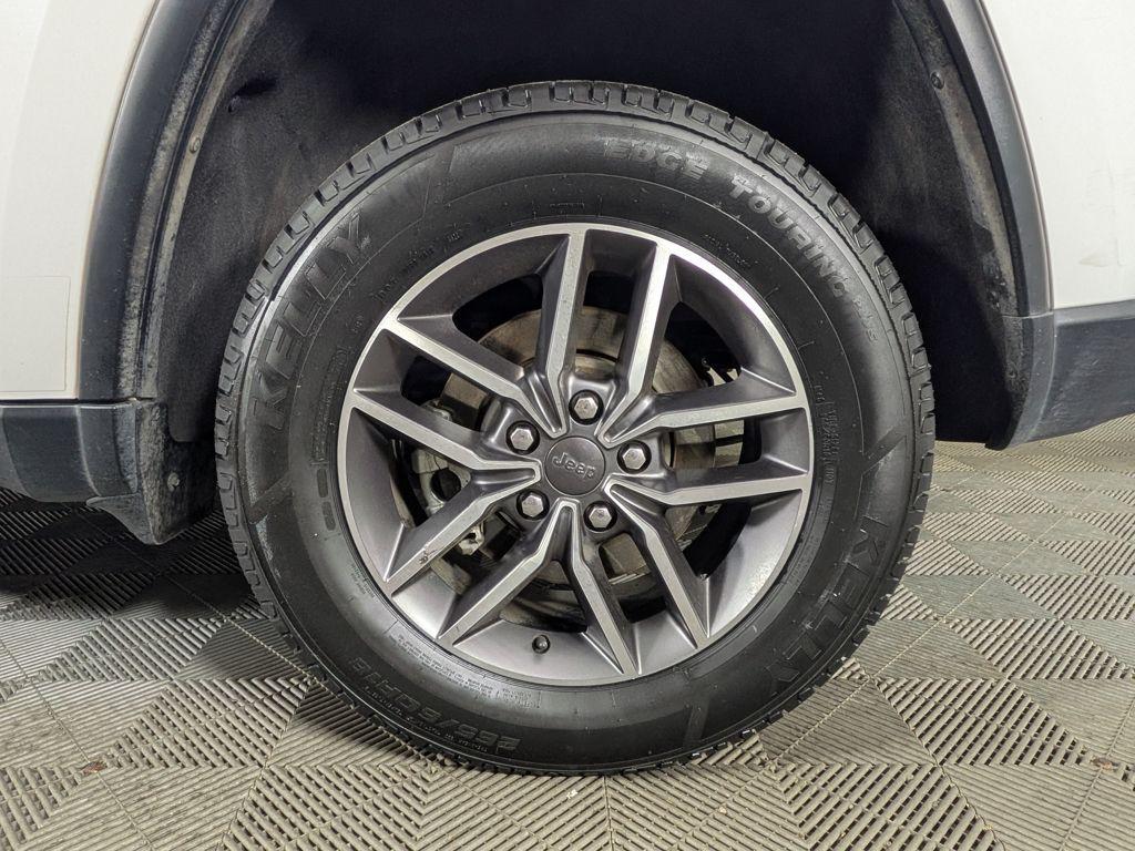 used 2022 Jeep Grand Cherokee WK car, priced at $21,488