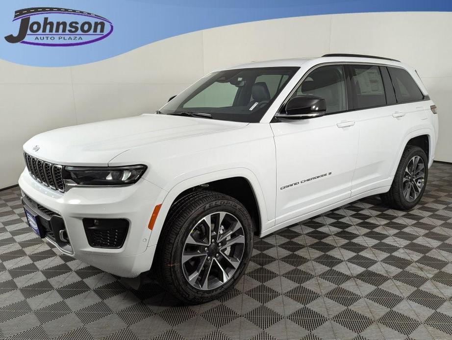 new 2024 Jeep Grand Cherokee car, priced at $51,889