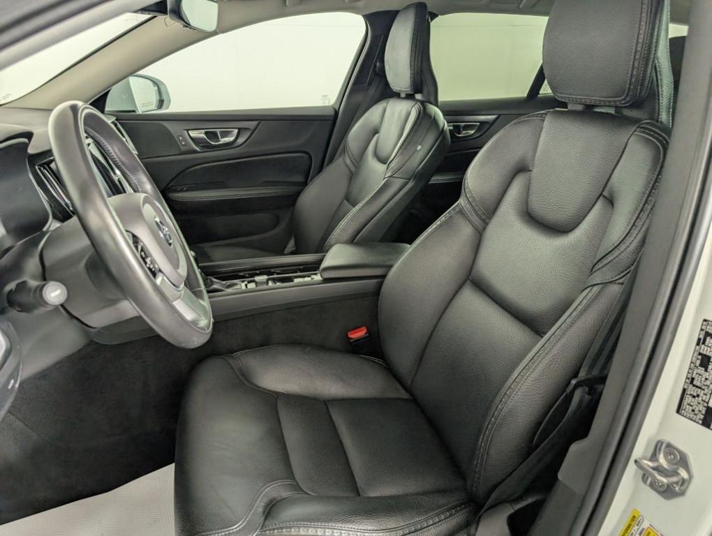 used 2020 Volvo V60 Cross Country car, priced at $22,388