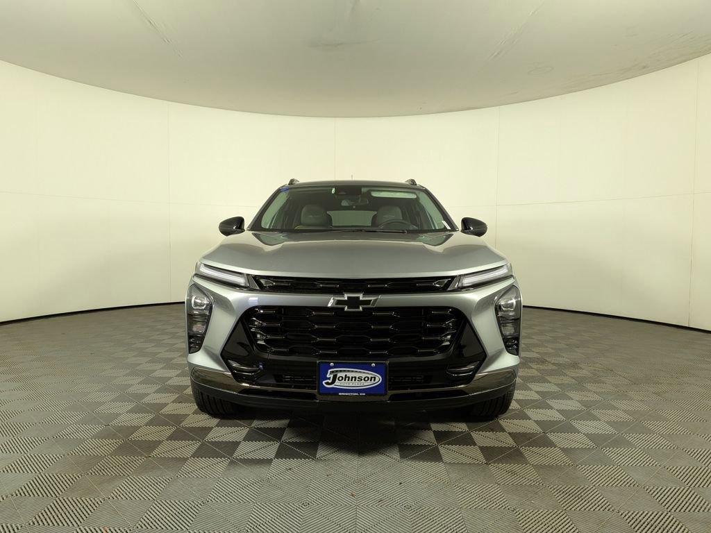 new 2025 Chevrolet Trax car, priced at $26,579