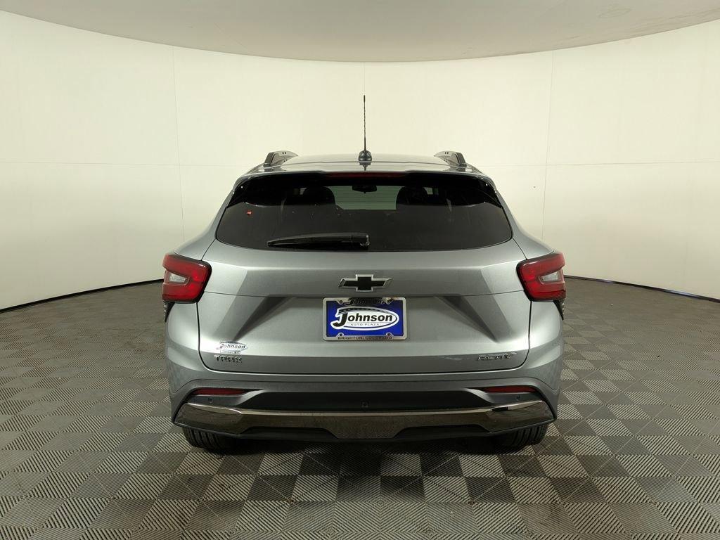 new 2025 Chevrolet Trax car, priced at $26,579