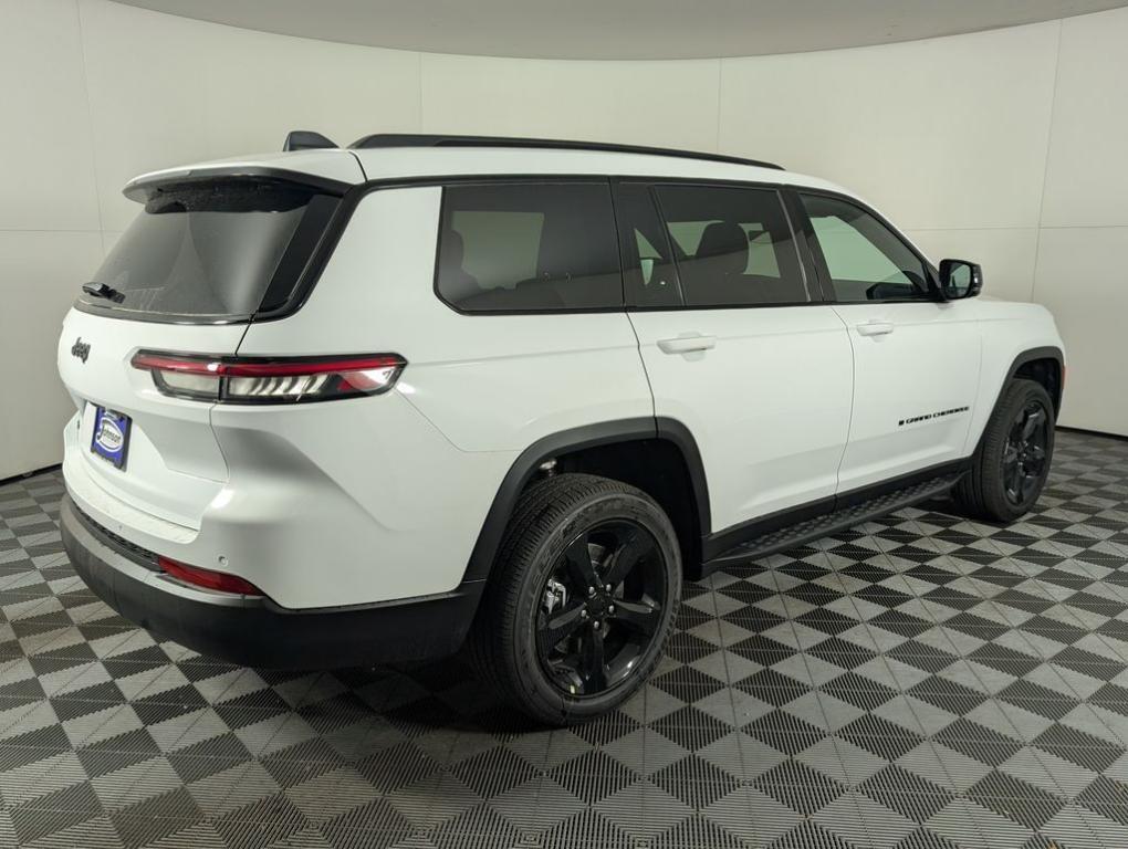 new 2025 Jeep Grand Cherokee L car, priced at $47,070