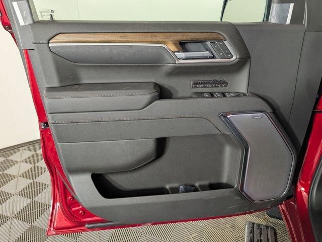 new 2025 Chevrolet Silverado 1500 car, priced at $68,614
