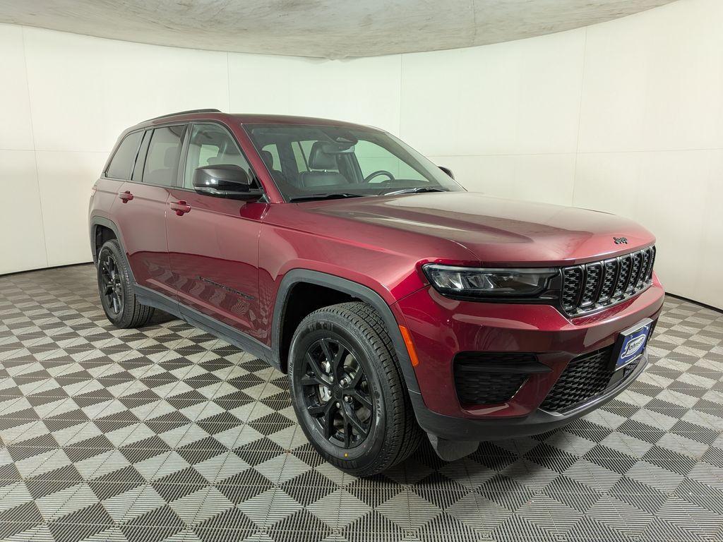 used 2024 Jeep Grand Cherokee car, priced at $29,488