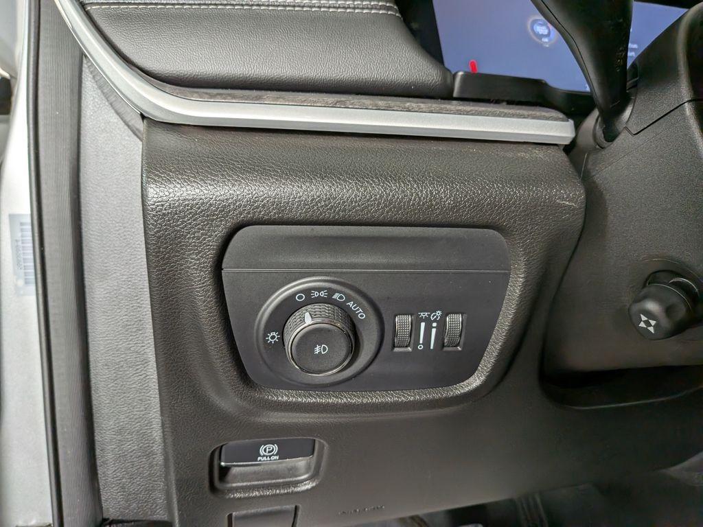 used 2024 Jeep Grand Cherokee L car, priced at $38,488