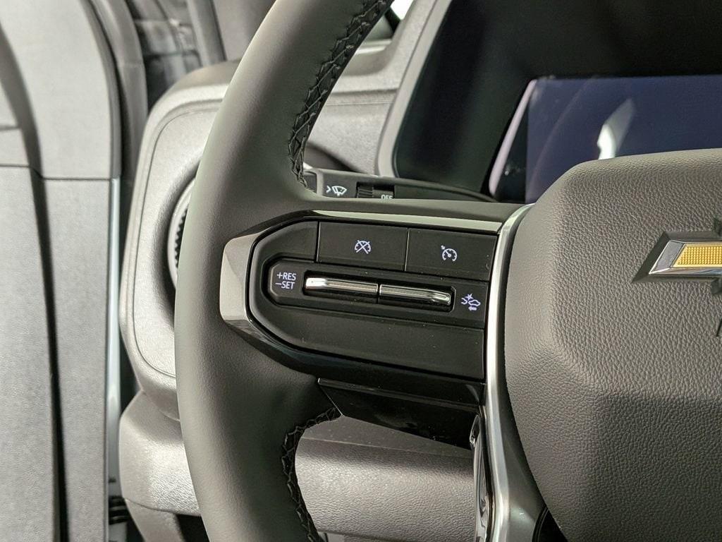 new 2025 Chevrolet Colorado car, priced at $39,609