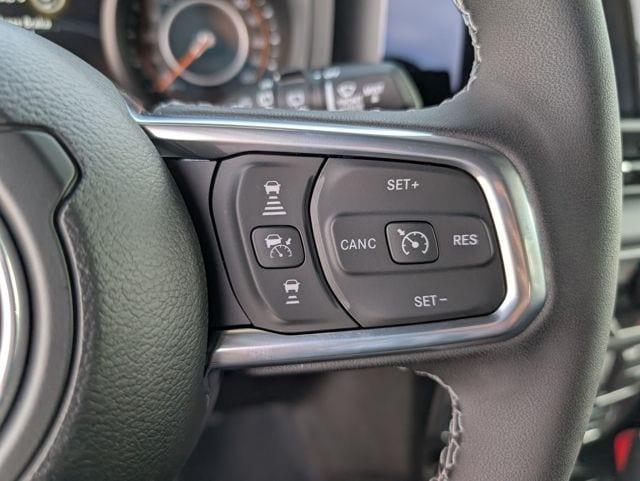 new 2025 Jeep Wrangler car, priced at $58,181