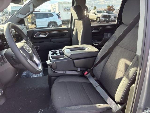 new 2026 GMC Sierra 2500 car, priced at $75,061