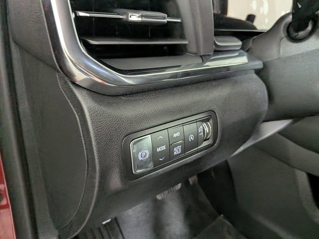 new 2026 GMC Terrain car, priced at $34,077