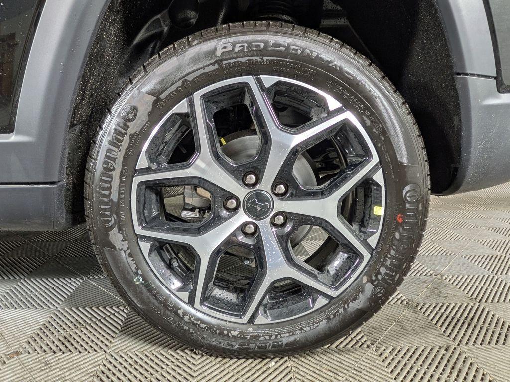 new 2025 Jeep Compass car, priced at $32,229