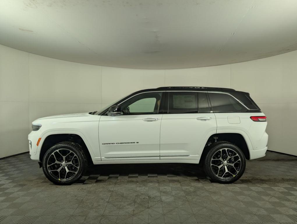 new 2025 Jeep Grand Cherokee car, priced at $64,245