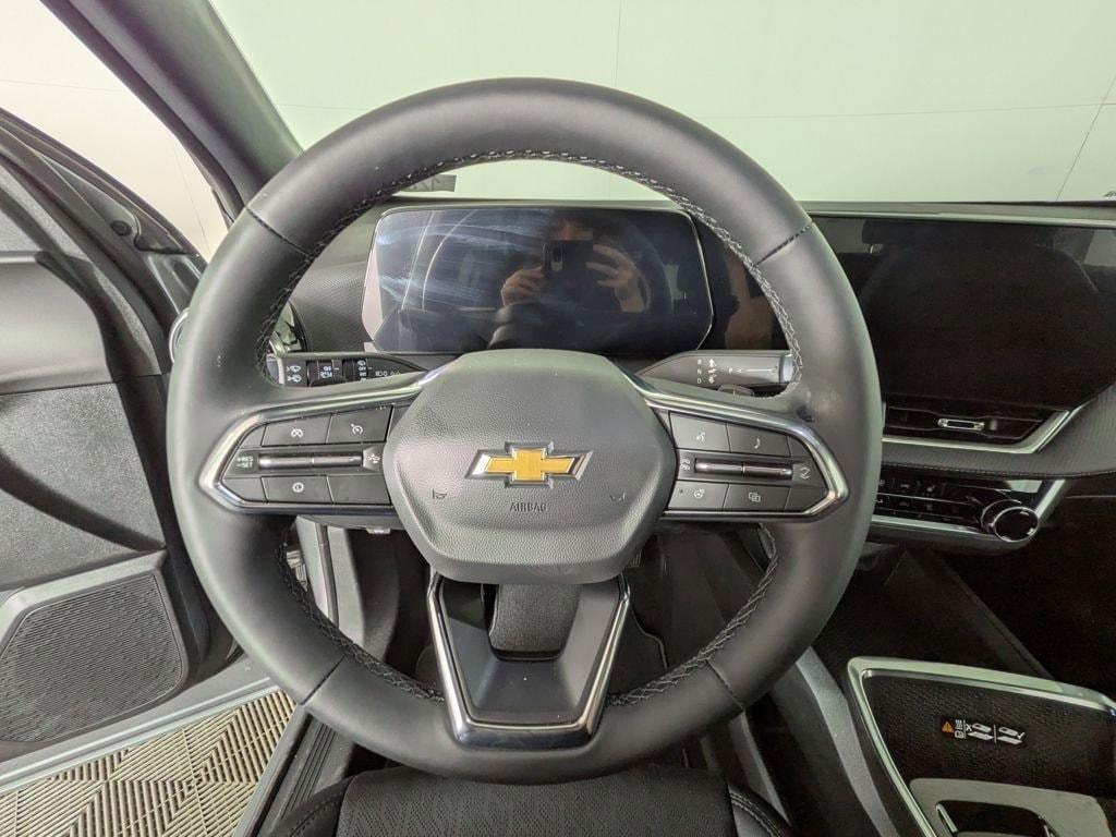 new 2026 Chevrolet Equinox car, priced at $34,577