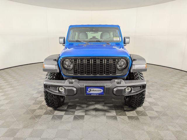 new 2025 Jeep Wrangler car, priced at $46,622