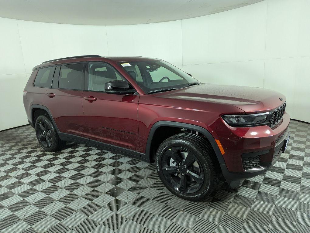 new 2025 Jeep Grand Cherokee L car, priced at $46,821