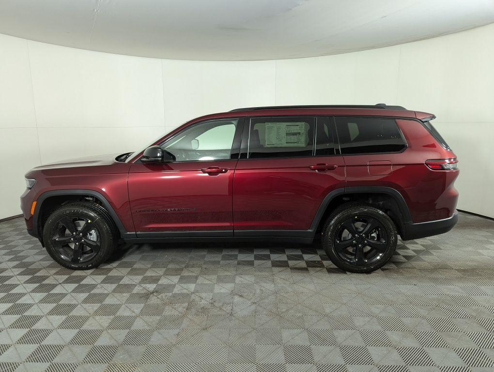 new 2025 Jeep Grand Cherokee L car, priced at $46,821