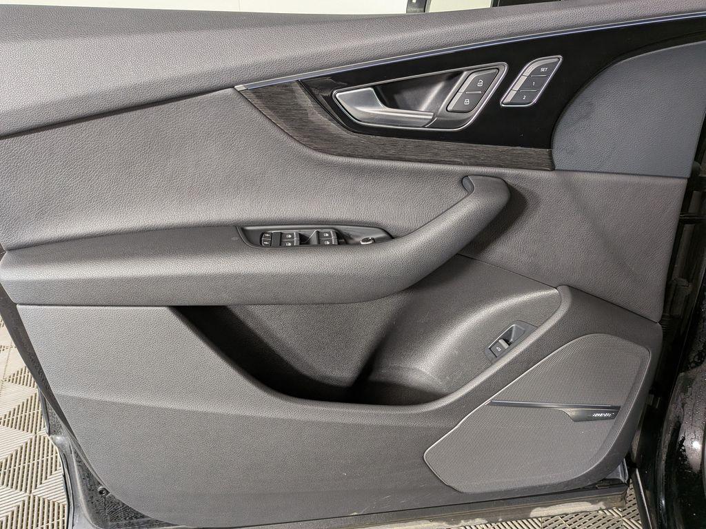 used 2018 Audi Q7 car, priced at $17,488