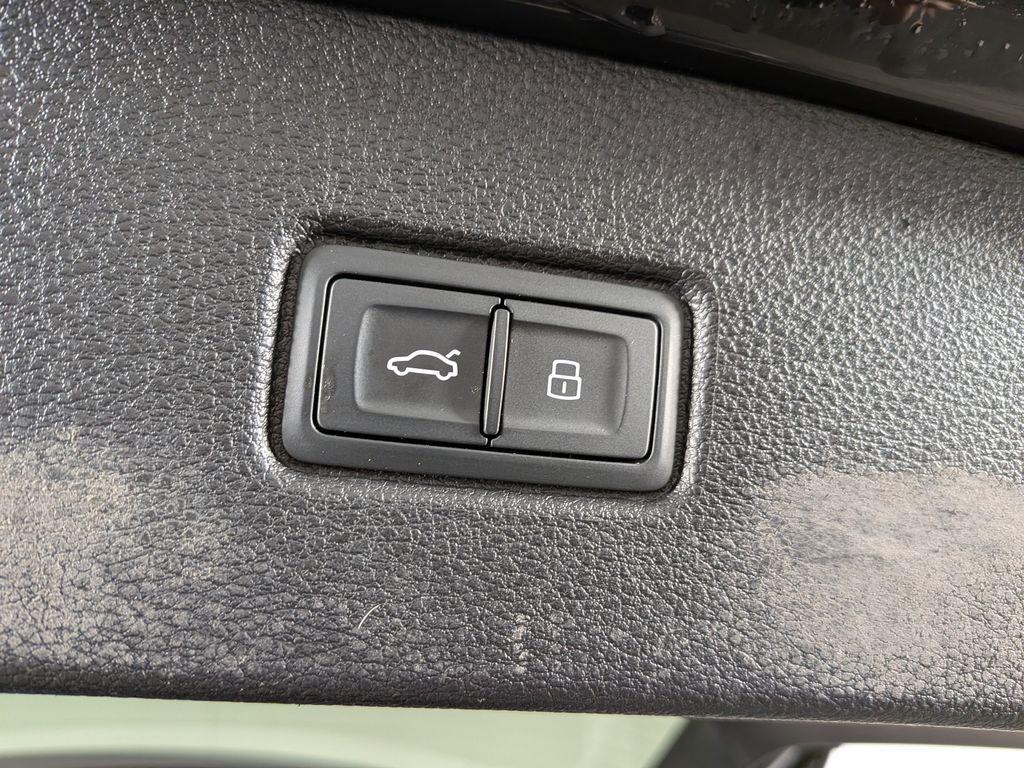 used 2018 Audi Q7 car, priced at $17,488