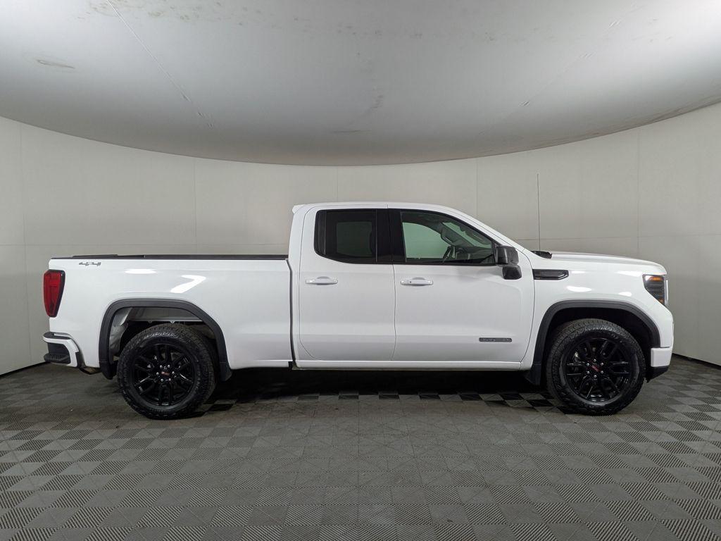 used 2023 GMC Sierra 1500 car, priced at $39,988