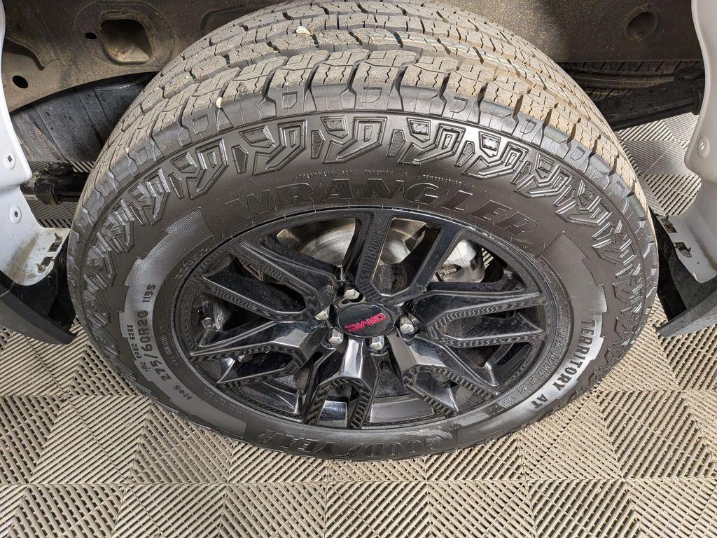 used 2023 GMC Sierra 1500 car, priced at $39,988