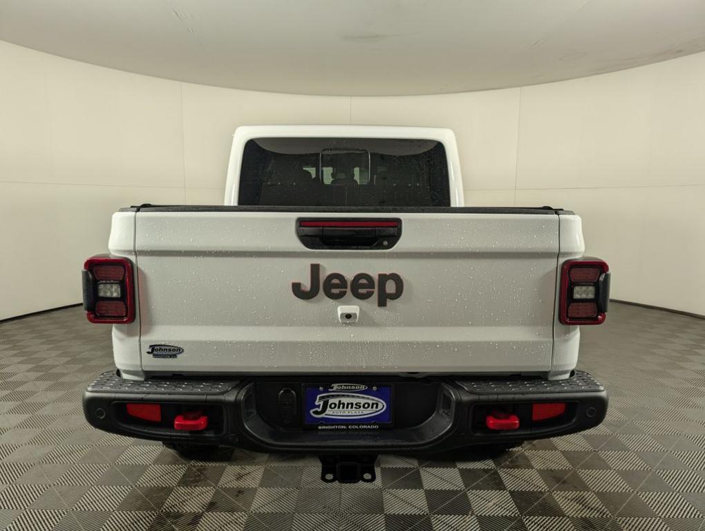 new 2025 Jeep Gladiator car, priced at $63,814