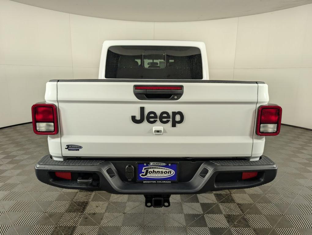 new 2025 Jeep Gladiator car, priced at $43,184