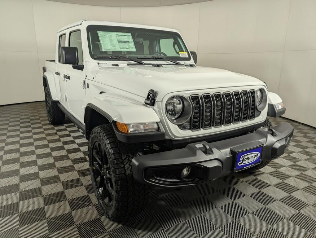 new 2025 Jeep Gladiator car, priced at $43,184