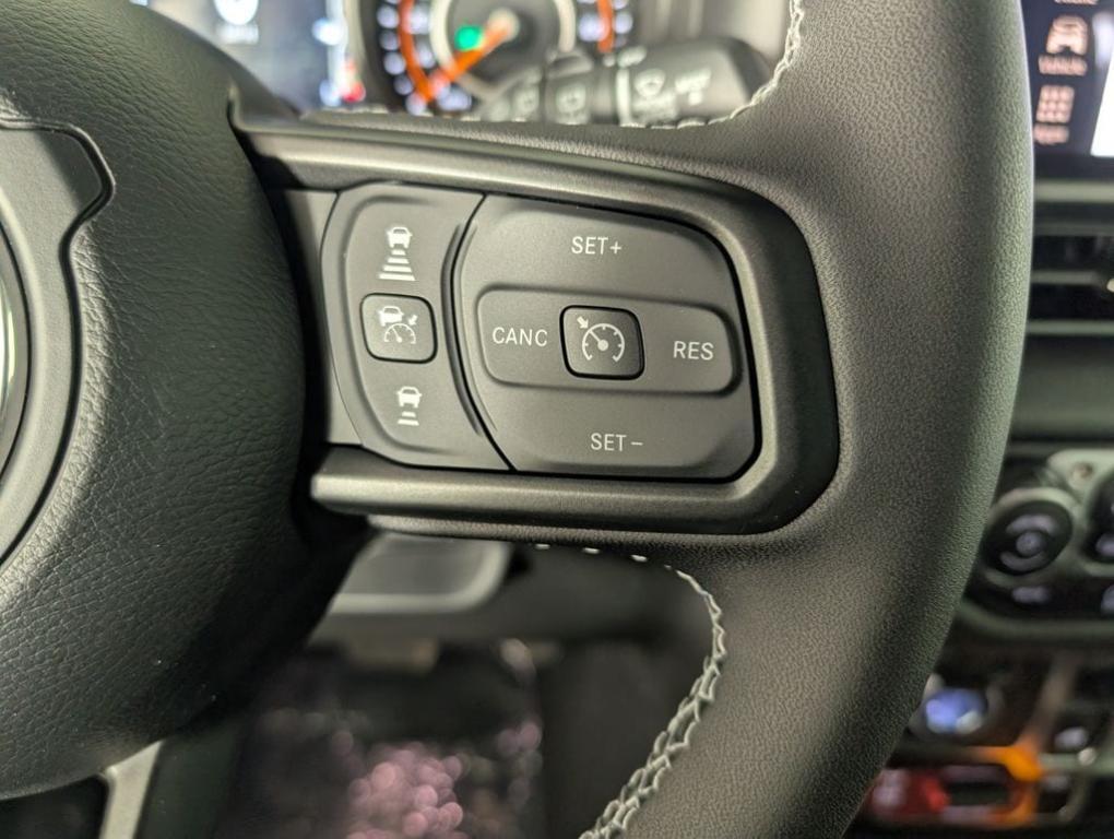 new 2025 Jeep Wrangler car, priced at $44,756