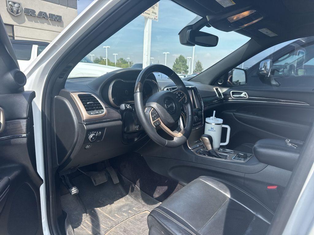 used 2017 Jeep Grand Cherokee car, priced at $17,488