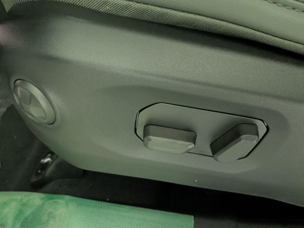 new 2025 Jeep Gladiator car, priced at $53,461