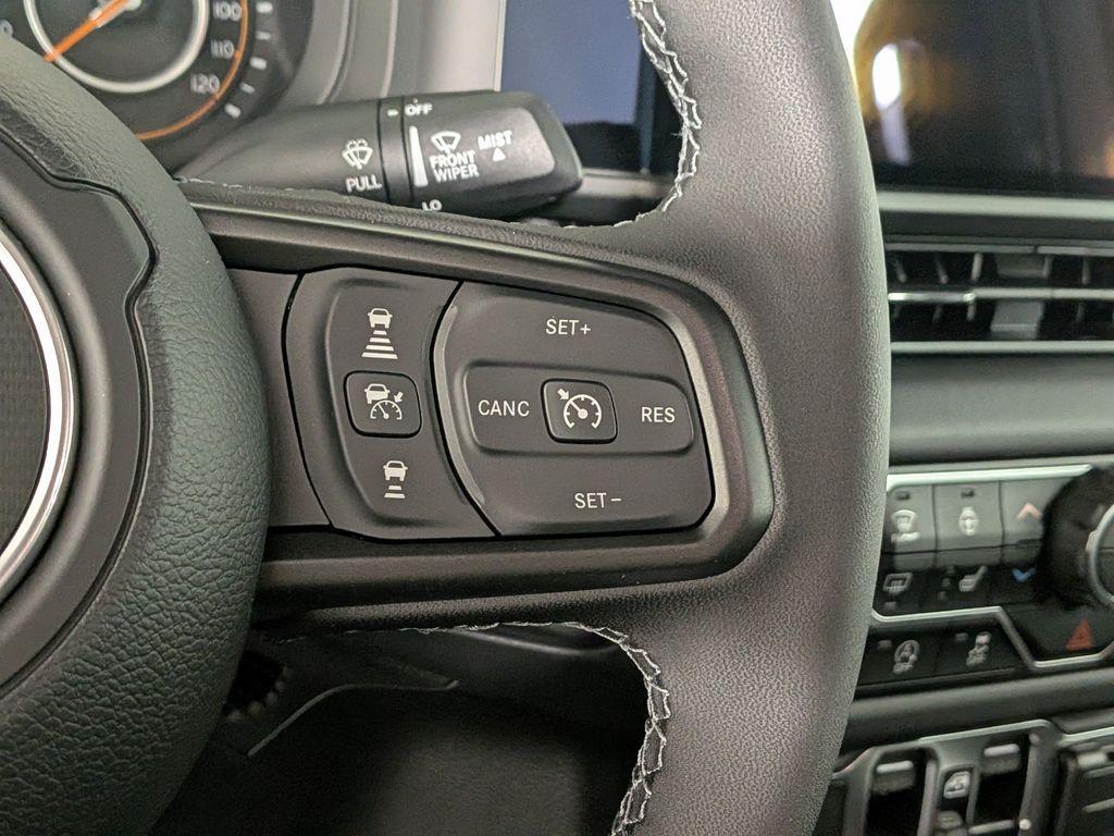 new 2025 Jeep Gladiator car, priced at $53,461
