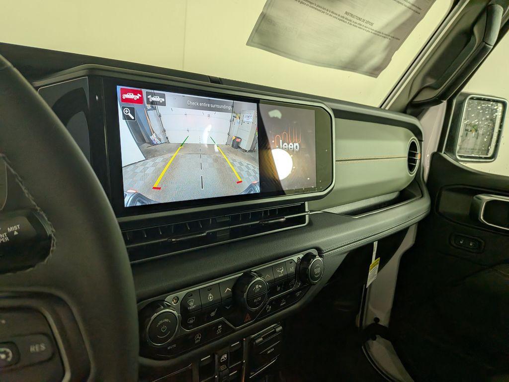 new 2025 Jeep Gladiator car, priced at $53,461