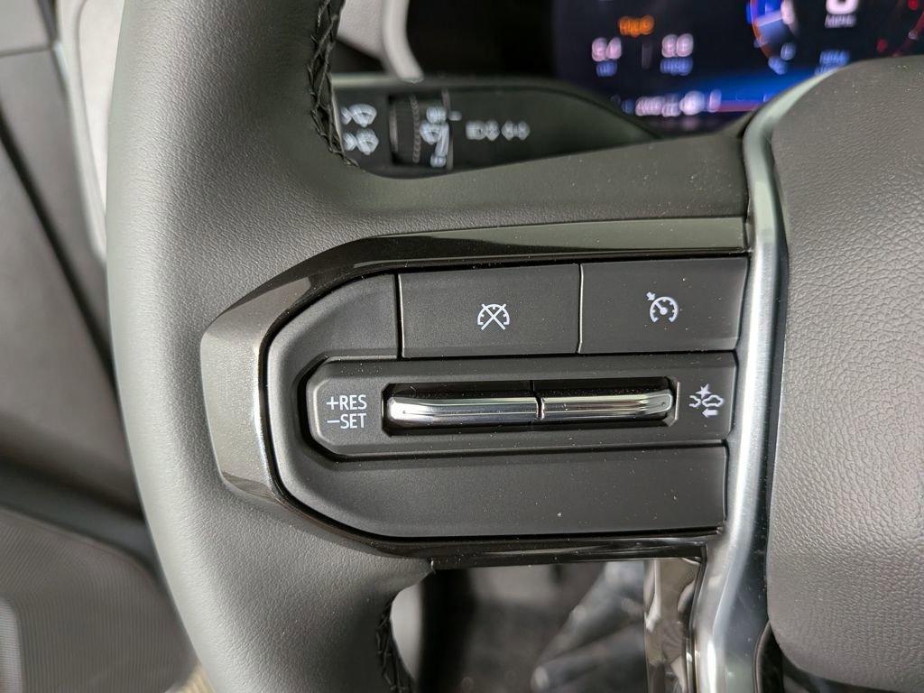 new 2025 Chevrolet Colorado car, priced at $39,609