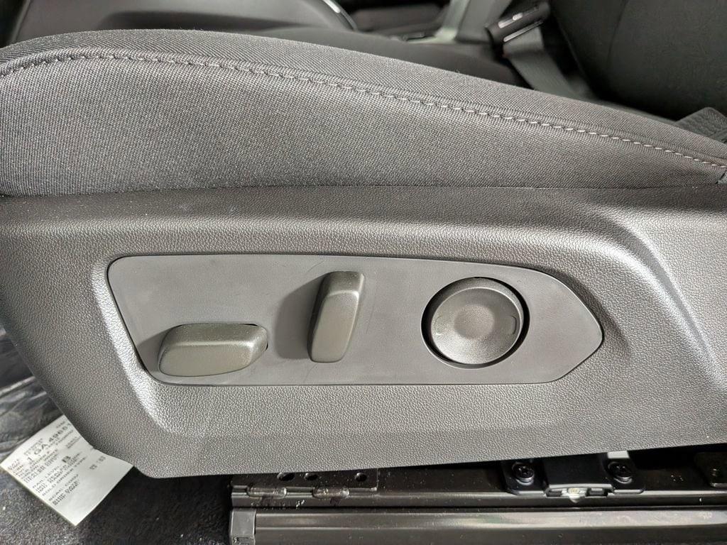 new 2025 Chevrolet Colorado car, priced at $38,609