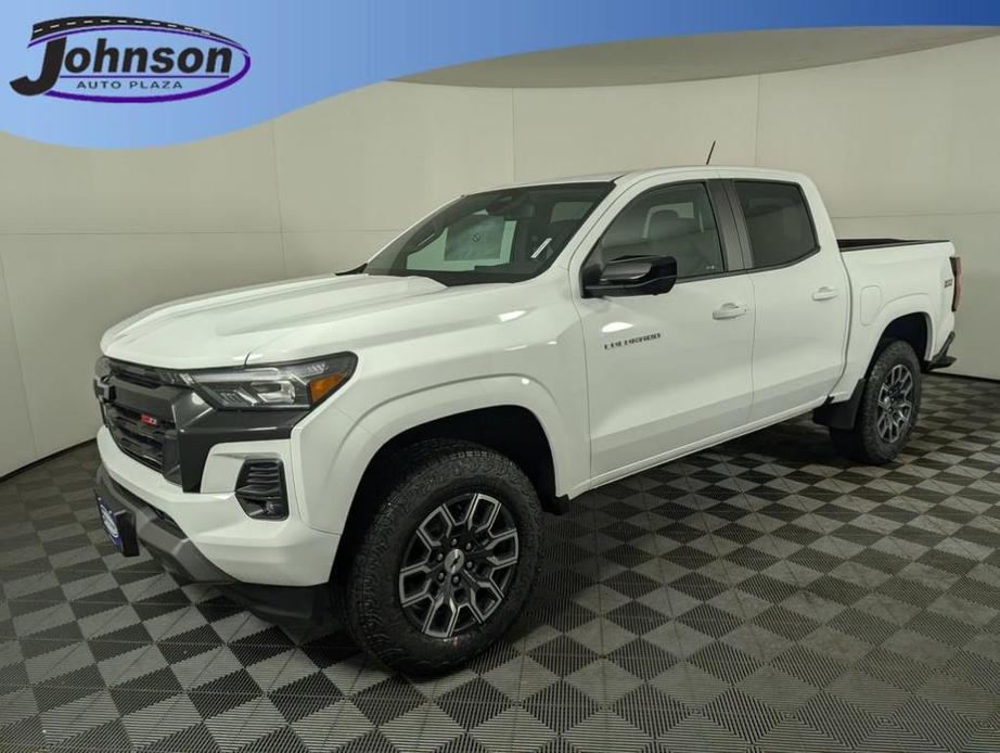 new 2024 Chevrolet Colorado car, priced at $45,215