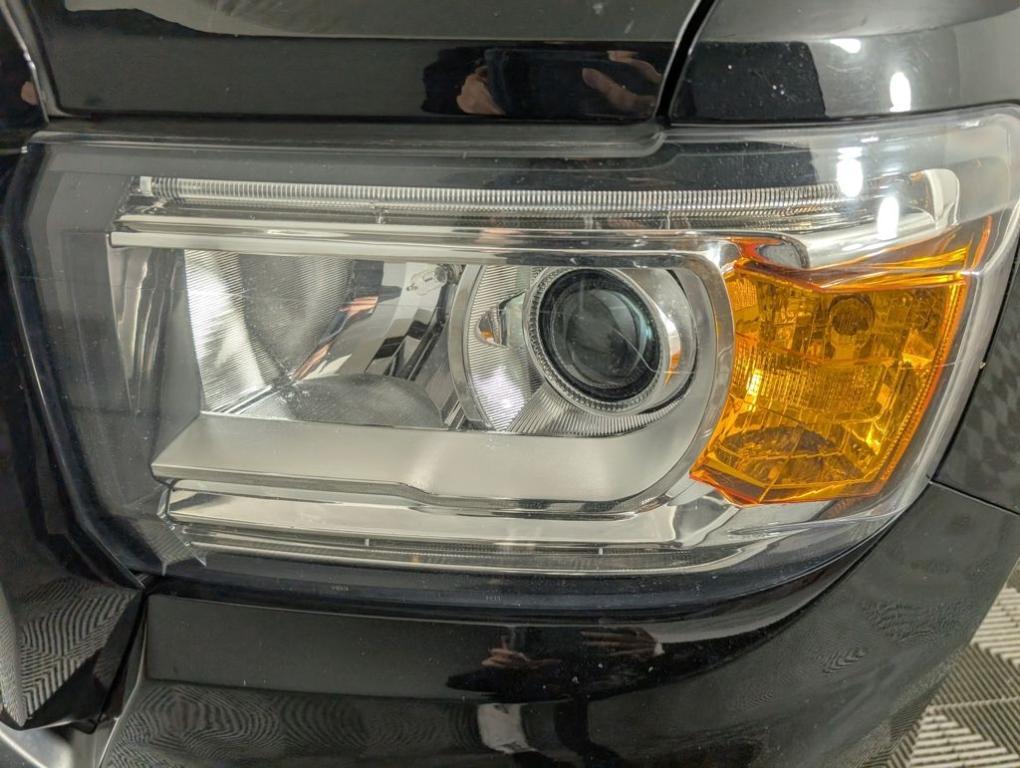 used 2021 GMC Canyon car, priced at $28,488