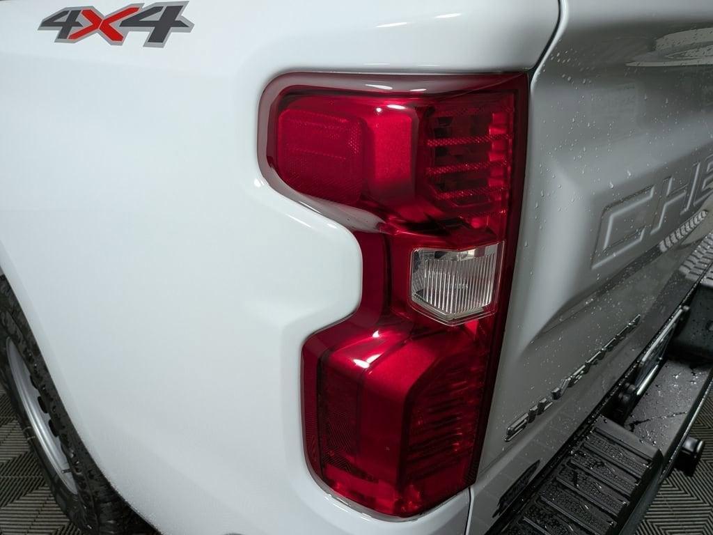 new 2025 Chevrolet Silverado 1500 car, priced at $43,947