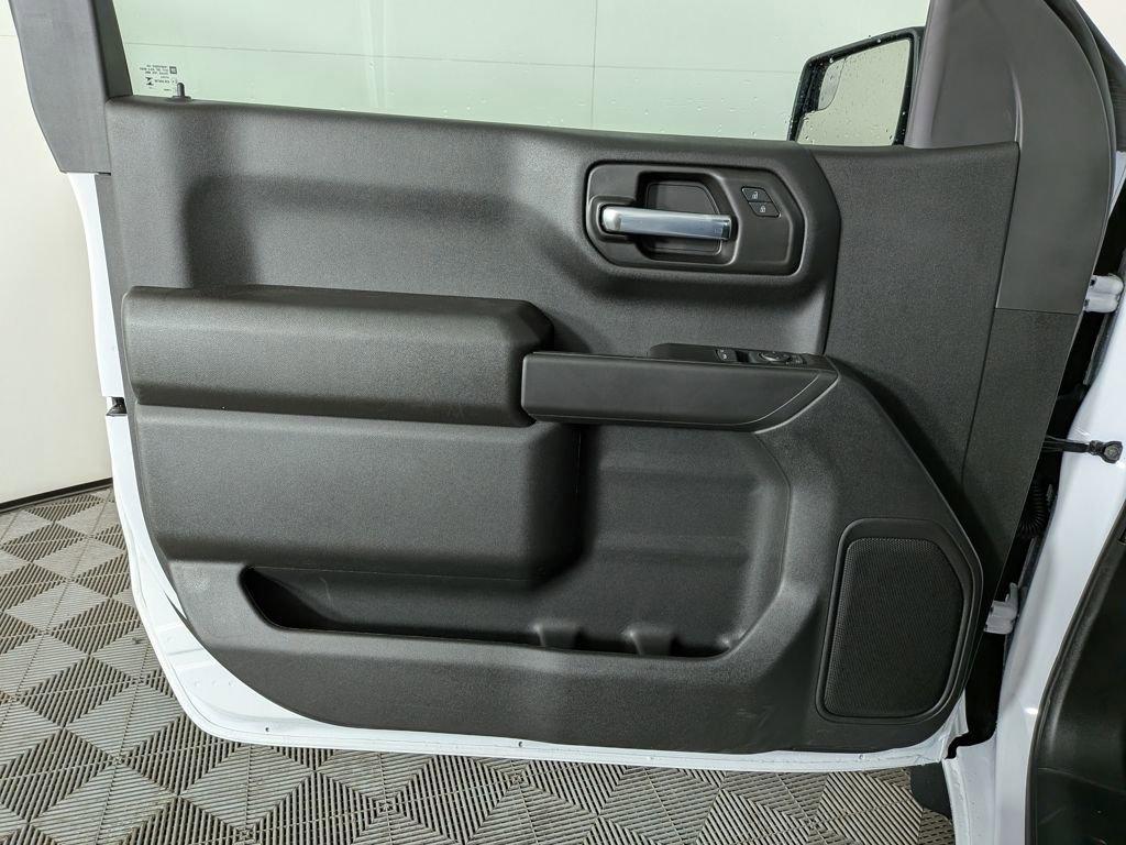 new 2025 Chevrolet Silverado 1500 car, priced at $43,947