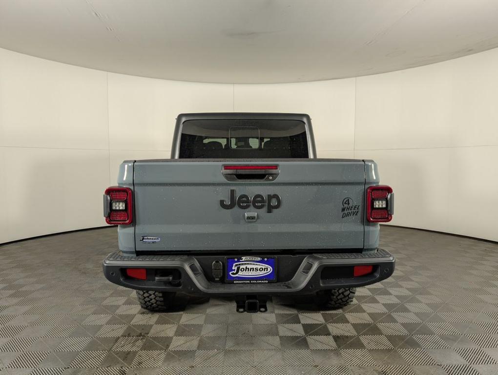 new 2025 Jeep Gladiator car, priced at $50,579