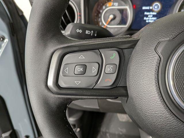 new 2025 Jeep Wrangler car, priced at $51,008