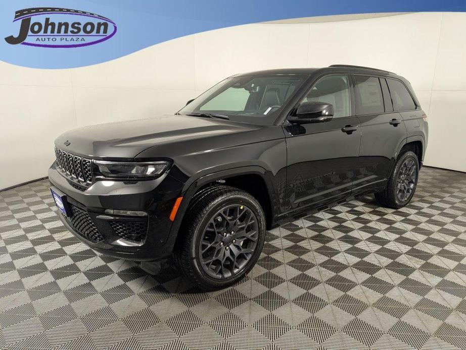 new 2025 Jeep Grand Cherokee car, priced at $61,378