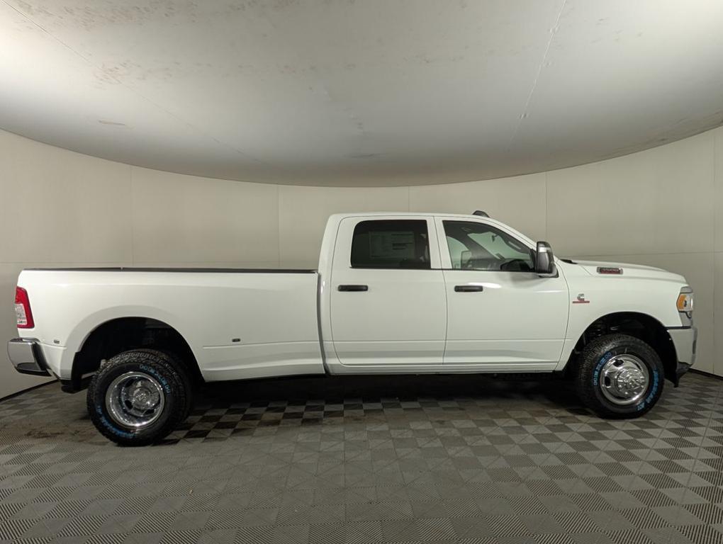 new 2024 Ram 3500 car, priced at $63,675