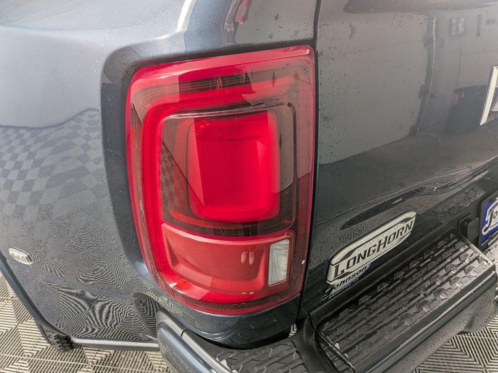 new 2025 Ram 3500 car, priced at $95,517