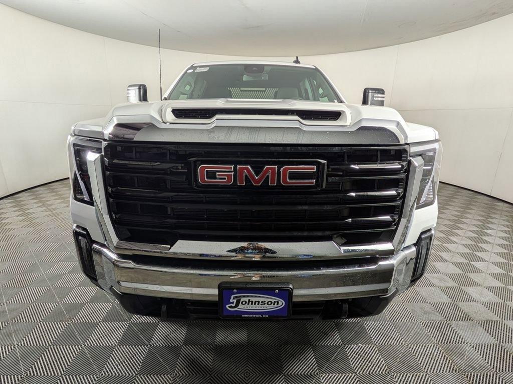 new 2025 GMC Sierra 2500 car, priced at $60,674